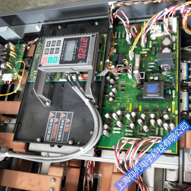 ��ʿ׃�l���(q��)���·�S�ޣ�׃�l���������оƬ������