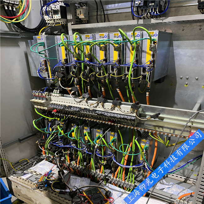 Ϳ���C�Ơ�Ħ���ŷ������󾯾S��-�����v��