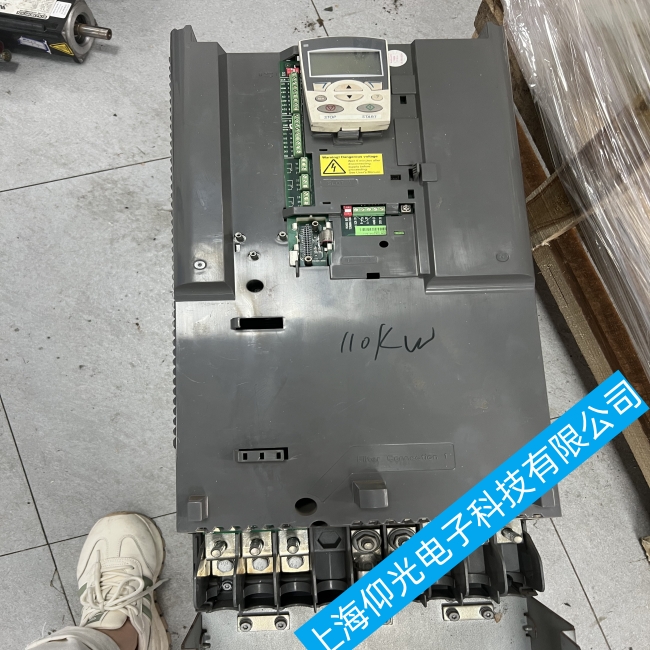 ���K������ˮ��ABB׃�l����(b��o)���@ʾ���a0001�S��/�ۺ��б���