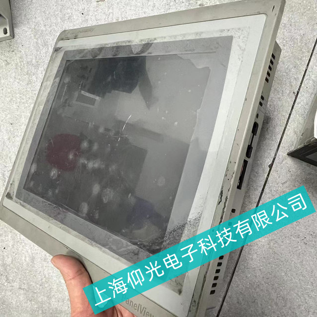 �����O(sh��)��AB�_���f���|����2711PCϵ�д��ڟo��ͨӍ���ϾS�޷���