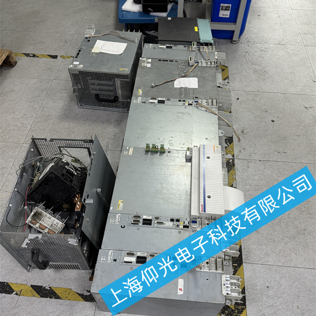 ��ʿ��dkc�ŷ��(q��)��(d��ng)����(b��o)���@ʾC220�S���·�D